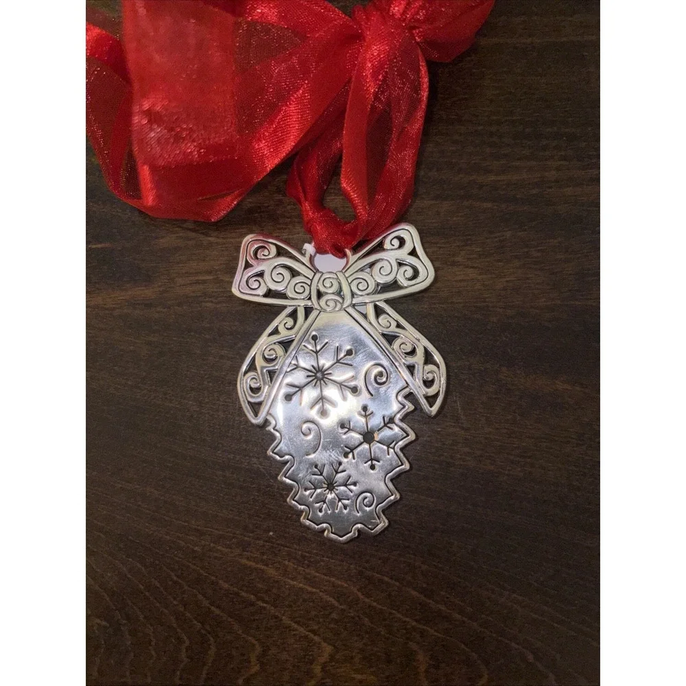 Brighton Pinecone Christmas Ornament Silver plated. - Picture 5 of 5